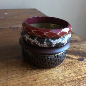 Multimedia bangles